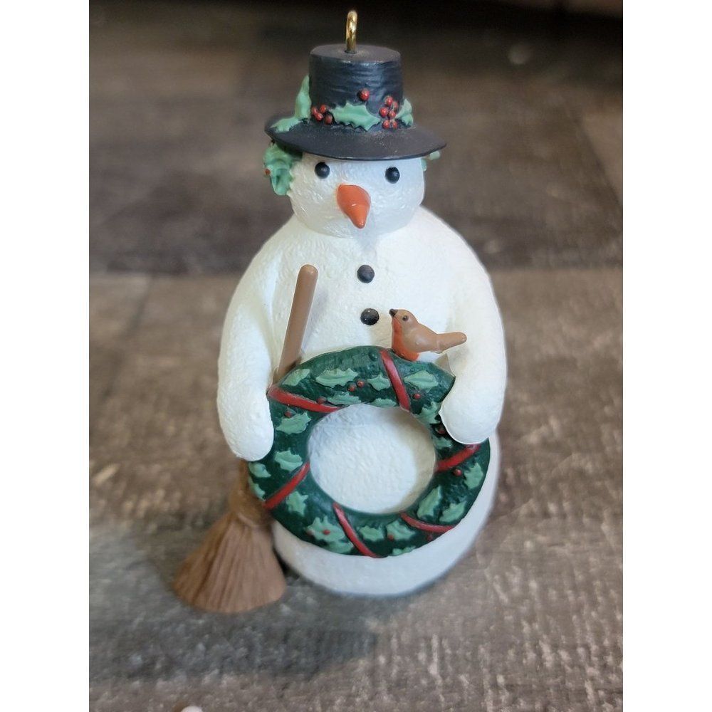 Hallmark Christmas snowman 1996 ornament Xmas decor